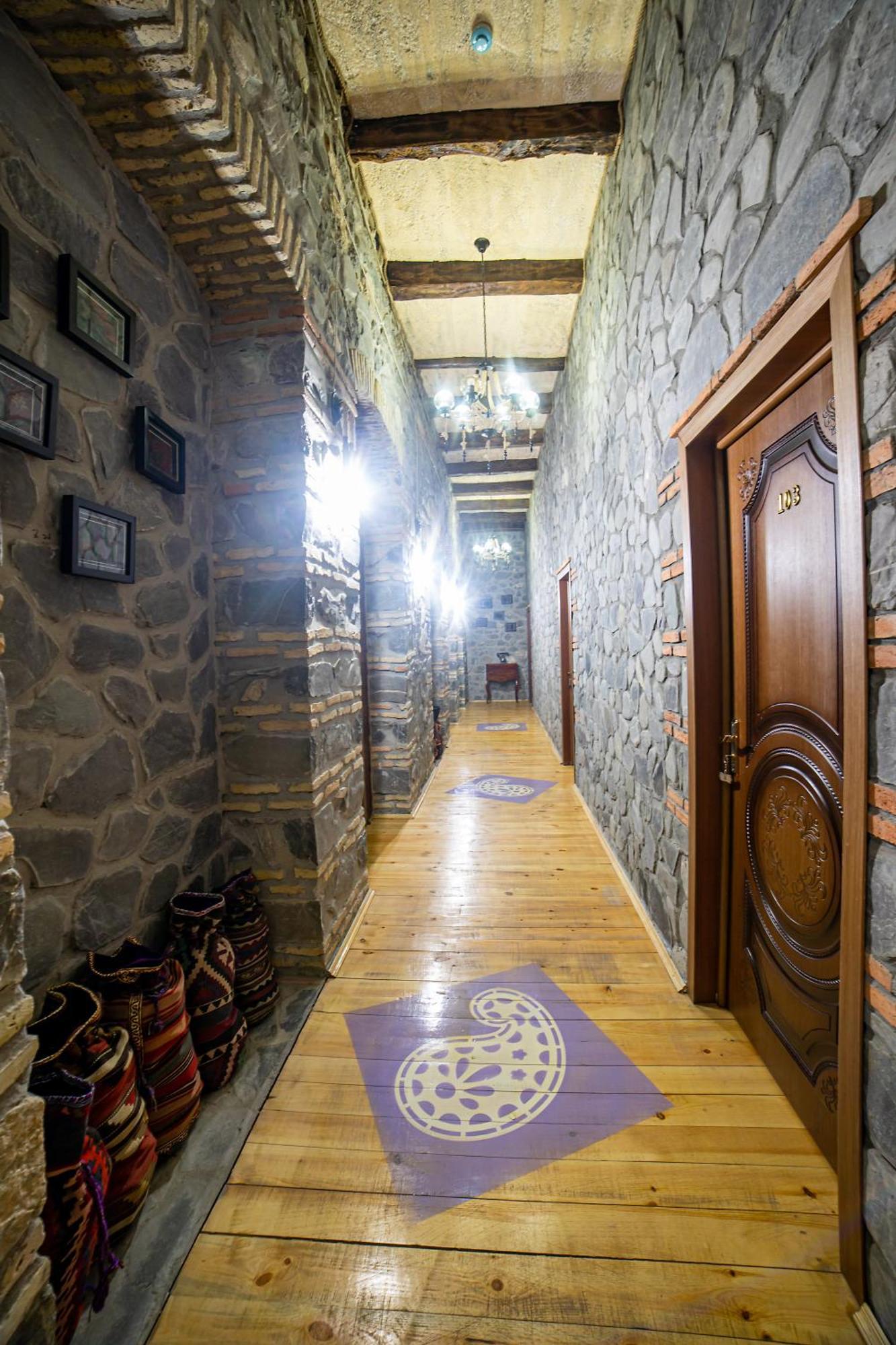 Hotel Old Town Şǝki Zewnętrze zdjęcie
